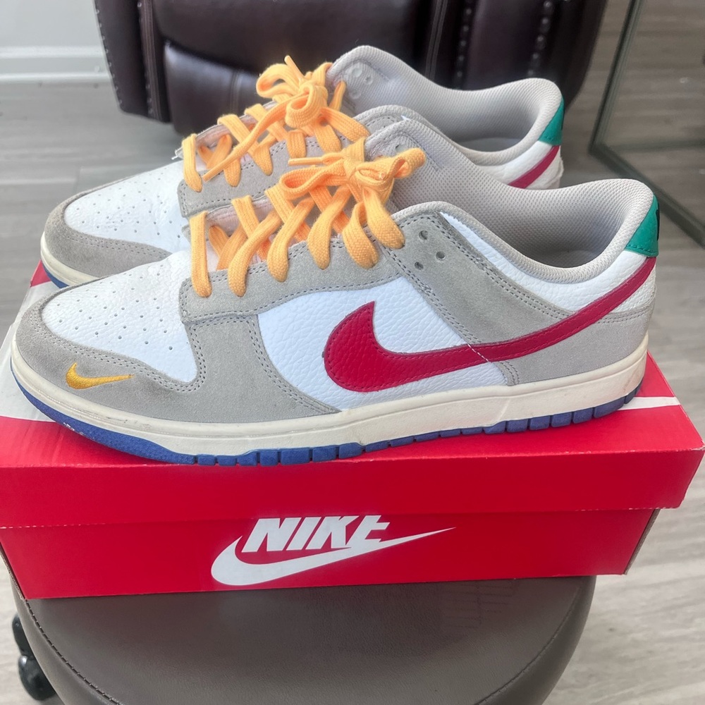 Nike Dunks “Light Iron Ore”